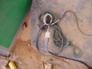 ENCHFE CABLE RIESGO ELECTRICO INSHT